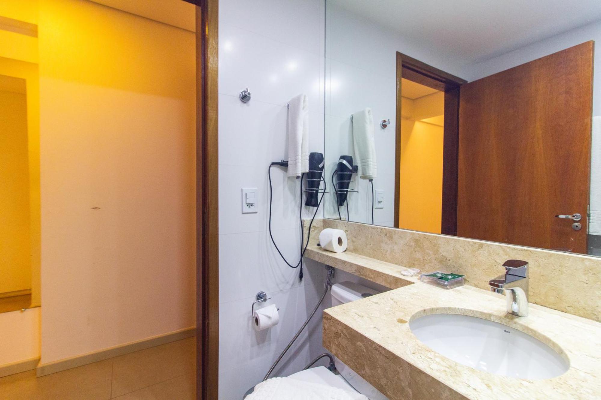 Hotel Garvey Quarto 321 Brasília Luaran gambar